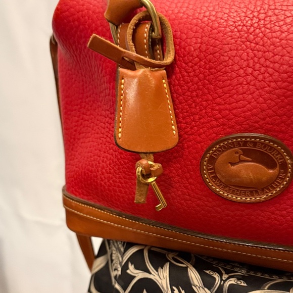 Dooney & Bourke Red and Tan Satchel doctor bag vintage leather - Picture 9 of 17